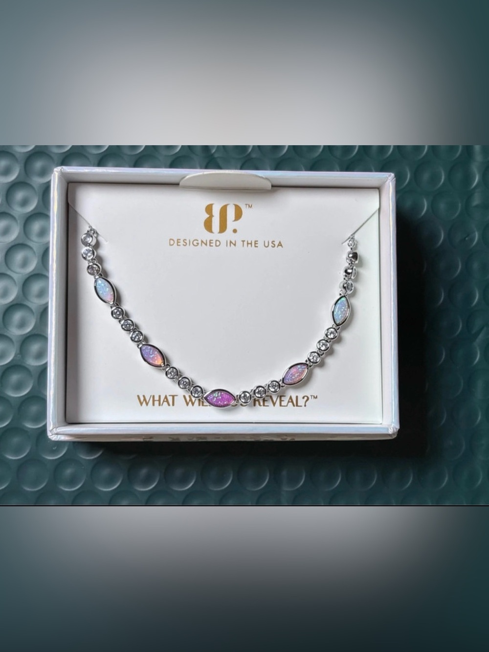 New Bomb Party October 2026 Necklace NK86063